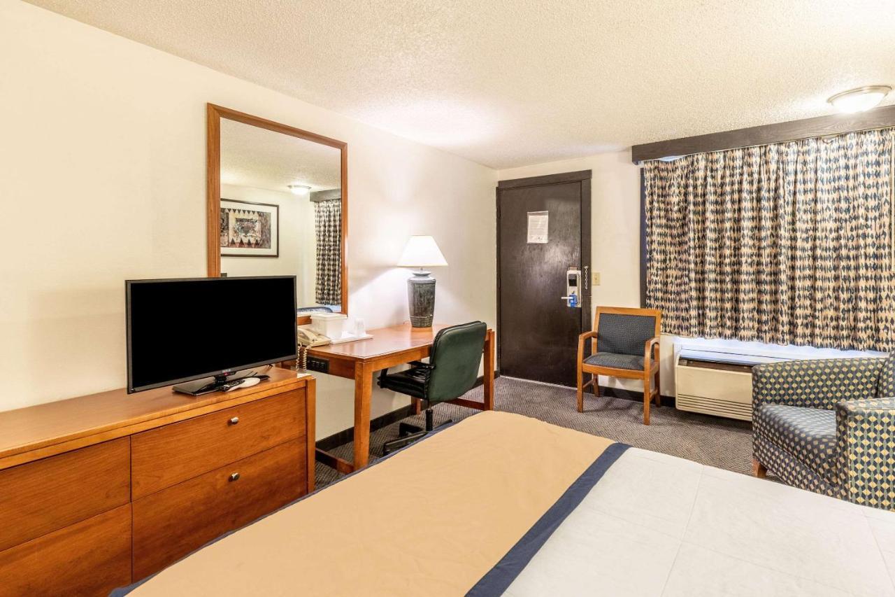 Value Inn Kenosha I-94 - Exit 344 Pleasant Prairie Buitenkant foto